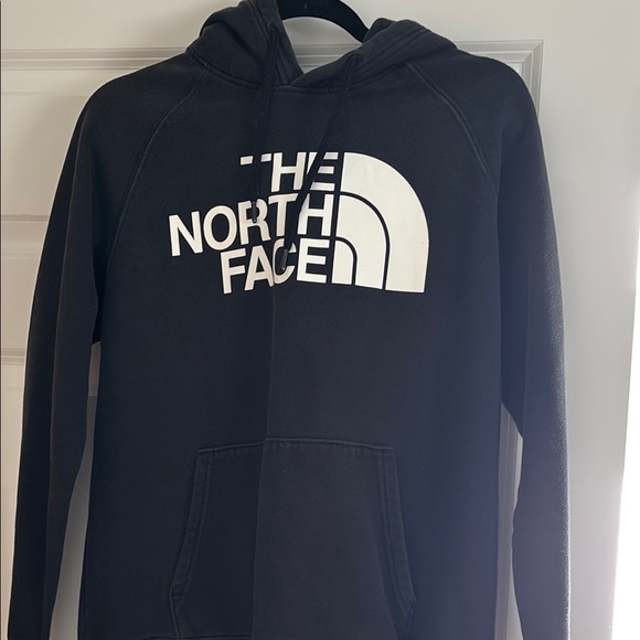 The North Face Black Hoodie Sweater - Picture 1 of 4